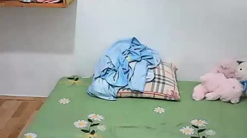 Snapshot of sweetyummygirl chatting on May 21, 5:03 am Sweetyummygirl online show from May 21, 5:03 am