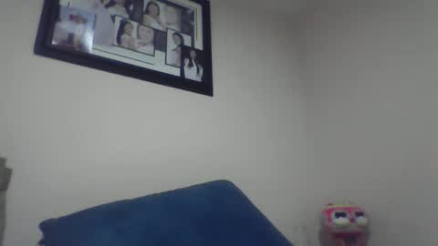 Snapshot of sweetyypeach chatting on December 6, 6:59 am sweetyypeach online show from December 6, 6:59 am