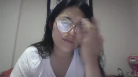 Snapshot of sweetyypeach chatting on December 16, 3:08 am sweetyypeach online show from December 16, 3:08 am