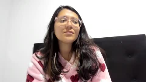 Snapshot of sweetyypeach chatting on December 19, 4:45 am sweetyypeach online show from December 19, 4:45 am