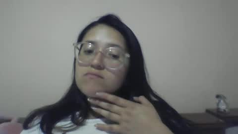 Snapshot of sweetyypeach chatting on December 20, 3:47 am sweetyypeach online show from December 20, 3:47 am