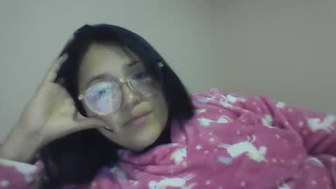 Snapshot of sweetyypeach chatting on December 24, 6:55 am sweetyypeach online show from December 24, 6:55 am
