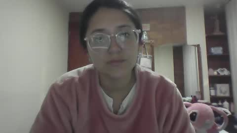 Snapshot of sweetyypeach chatting on December 28, 3:47 am sweetyypeach online show from December 28, 3:47 am