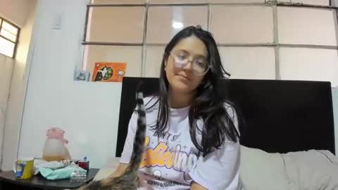 Snapshot of sweetyypeach chatting on January 12, 9:08 pm sweetyypeach online show from January 12, 9:08 pm