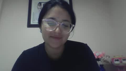 Snapshot of sweetyypeach chatting on February 4, 3:33 am sweetyypeach online show from February 4, 3:33 am