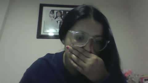 Snapshot of sweetyypeach chatting on February 6, 3:48 am sweetyypeach online show from February 6, 3:48 am
