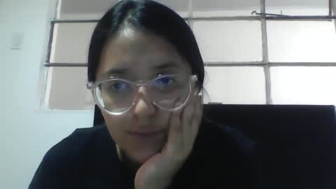 Snapshot of sweetyypeach chatting on February 13, 5:22 pm sweetyypeach online show from February 13, 5:22 pm