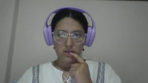 Snapshot of sweetyypeach chatting on February 23, 4:28 am sweetyypeach online show from February 23, 4:28 am
