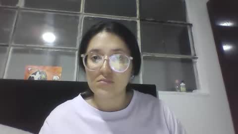Snapshot of sweetyypeach chatting on September 10, 3:50 am sweetyypeach online show from September 10, 3:50 am