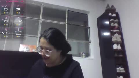 Snapshot of sweetyypeach chatting on September 21, 12:45 am sweetyypeach online show from September 21, 12:45 am