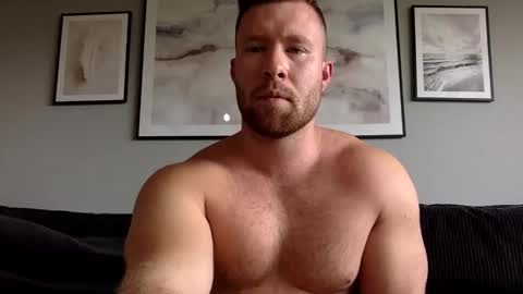 Snapshot of swekingxx chatting on September 15, 1:44 pm swekingxx online show from September 15, 1:44 pm