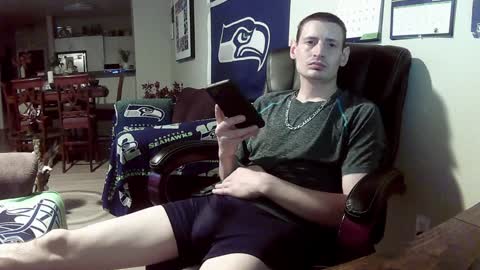 Snapshot of swelteringk chatting on January 17, 2:29 am Kile online show from January 17, 2:29 am