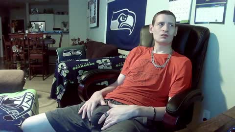 Snapshot of swelteringk chatting on January 19, 12:28 am Kile online show from January 19, 12:28 am