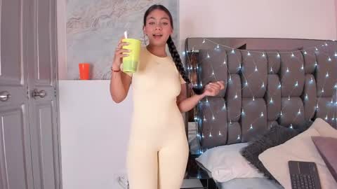 Snapshot of swet_lovee_ chatting on April 23, 5:04 pm Your dream online show from April 23, 5:04 pm