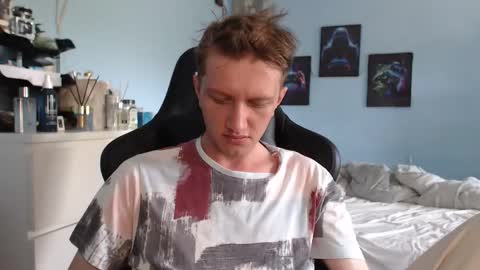 swettcreed online show from May 12, 9:06 am