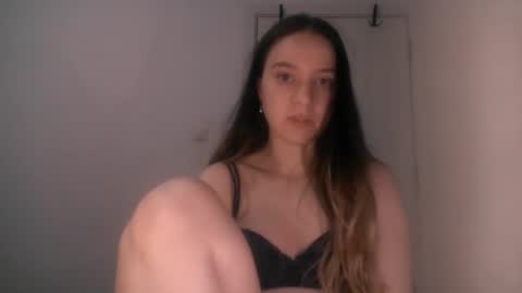 Snapshot of swetynun chatting on October 21, 5:35 pm nur online show from October 21, 5:35 pm