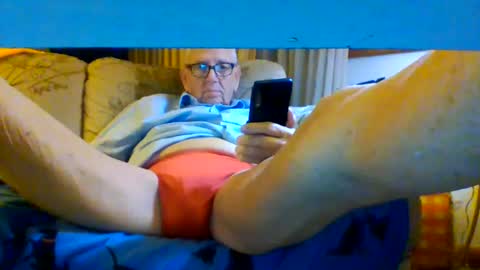 Snapshot of swift31now chatting on January 16, 1:06 am Swift online show from January 16, 1:06 am