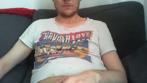 M online show from April 24, 2:41 pm