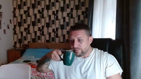 Johnny and Annabelle online show from February 3, 11:20 am