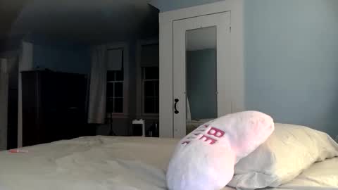 Snapshot of switchykitty chatting on February 14, 12:19 am ashley blayde online show from February 14, 12:19 am