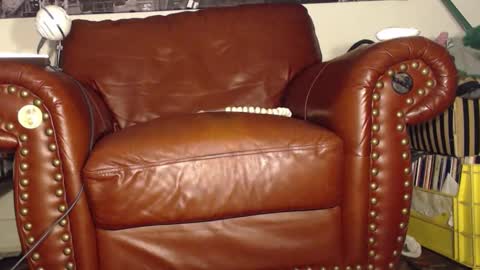 Snapshot of swolebbc chatting on September 28, 3:45 am The DickGod online show from September 28, 3:45 am