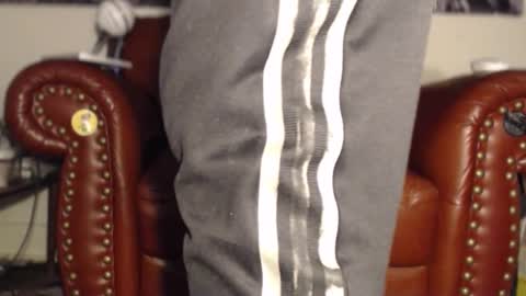 Snapshot of swolebbc chatting on October 2, 5:47 am The DickGod online show from October 2, 5:47 am