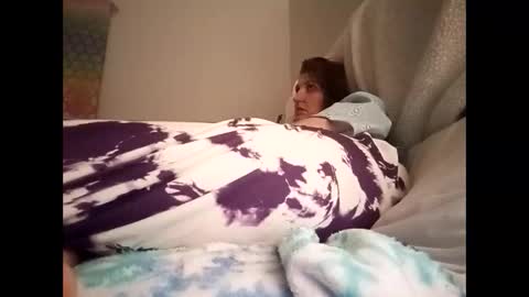 swollenclitneedsdad online show from November 8, 4:45 am