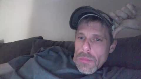 Snapshot of swontguy2025 chatting on December 2, 9:14 am swontguy2025 online show from December 2, 9:14 am