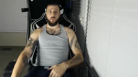 Snapshot of swoozy_ chatting on September 19, 12:45 am swoozy_ online show from September 19, 12:45 am