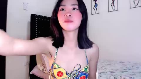 Holly online show from February 12, 3:05 pm