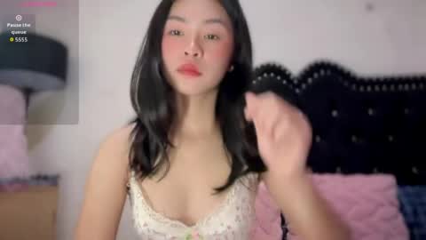 Holly online show from July 15, 2:06 am