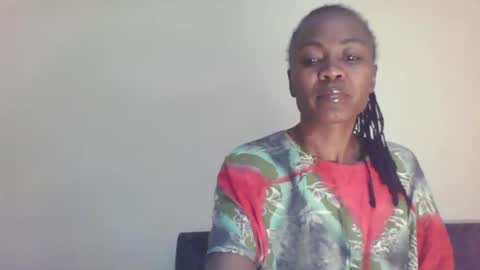 Snapshot of swtebony1 chatting on December 30, 10:34 pm ALICIA online show from December 30, 10:34 pm