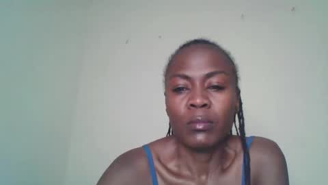 Snapshot of swtebony1 chatting on May 1, 10:58 pm ALICIA online show from May 1, 10:58 pm