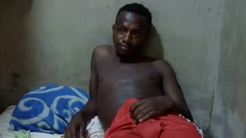 Snapshot of swthairy_dick chatting on May 12, 4:53 am swthairy_dick online show from May 12, 4:53 am