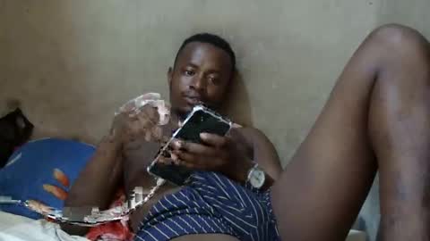 Snapshot of swthairy_dick chatting on May 20, 12:11 pm swthairy_dick online show from May 20, 12:11 pm