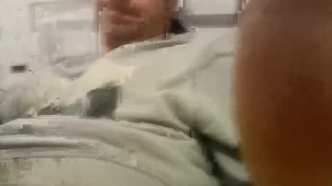 Snapshot of sxmn811515 chatting on January 12, 1:05 pm sxmn811515 online show from January 12, 1:05 pm