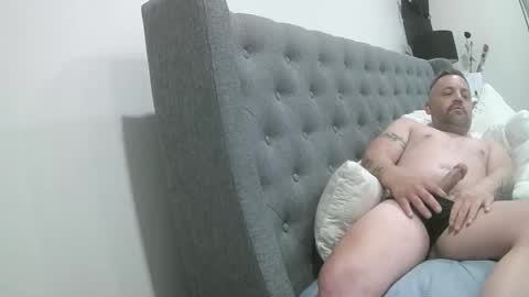 sxylegsturnmeon online show from February 12, 1:55 am