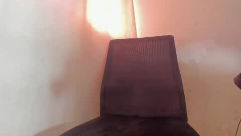 Snapshot of syd_achmed chatting on April 22, 6:09 pm Greg online show from April 22, 6:09 pm