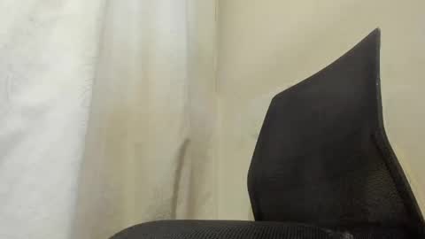 Snapshot of syd_achmed chatting on April 26, 12:41 am Greg online show from April 26, 12:41 am