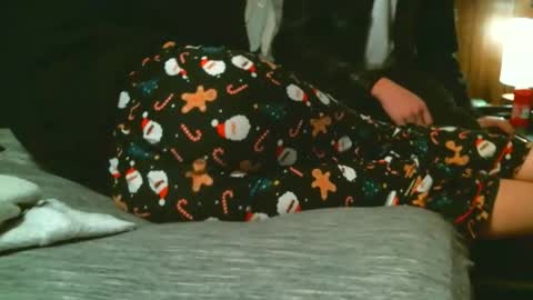 Snapshot of sydetrak4469 chatting on February 1, 4:55 am Syde online show from February 1, 4:55 am