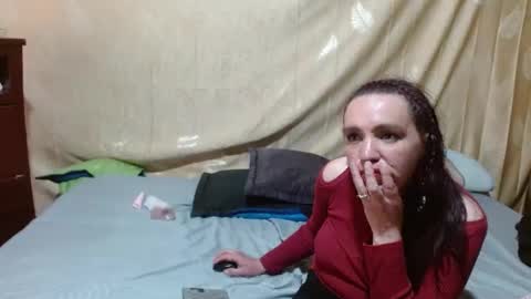 Snapshot of sydney_kane_ chatting on January 24, 2:19 pm sydney_kane_ online show from January 24, 2:19 pm