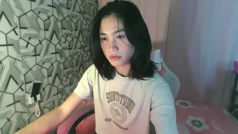Snapshot of sydnyxox1 chatting on May 3, 2:39 am sydnyxox1 online show from May 3, 2:39 am