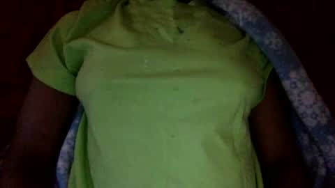 Snapshot of syiatonite chatting on January 31, 8:29 pm syiatonite online show from January 31, 8:29 pm