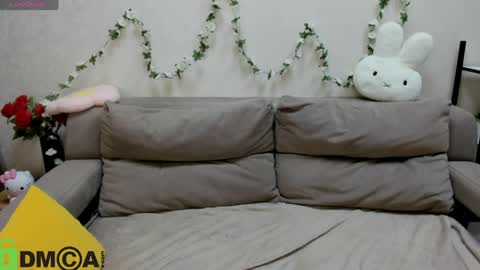 Sylvia online show from March 20, 1:10 am