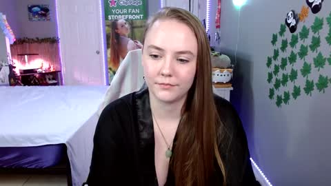 Jennah online show from September 20, 10:55 pm