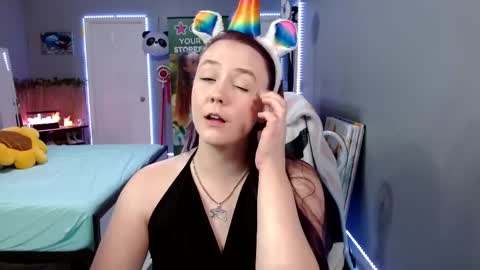 Jennah online show from May 2, 9:09 pm