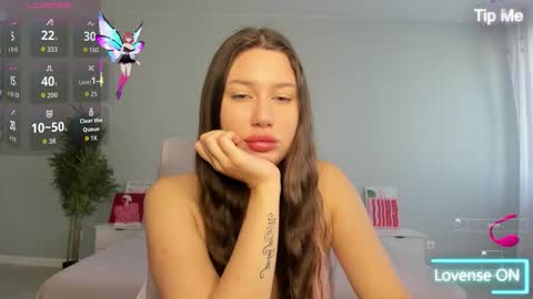 Mila online show from October 21, 2:12 am