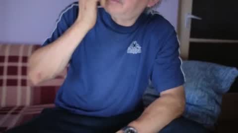 szaszinno6669068 online show from September 23, 3:09 am