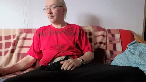 szaszinno6669068 online show from October 23, 7:51 am