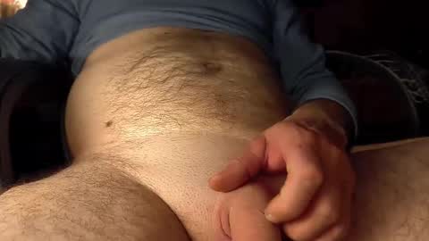 Snapshot of szymon2502 chatting on March 12, 10:27 pm Simon online show from March 12, 10:27 pm